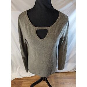 Subtle Luxury Women's 100% Cashmere Olive Green Peep Hole Sweater S/M Classic
